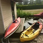 Woonark Westeinder With Kayaks Close To Schiphol Airport *