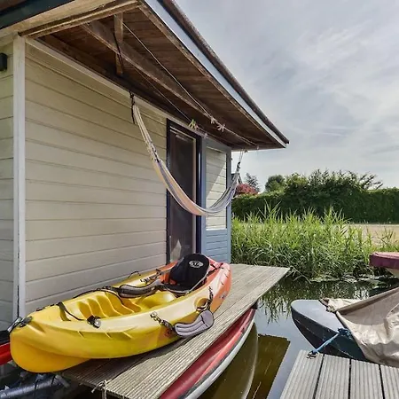 Woonark Westeinder With Kayaks Close To Schiphol Airport *