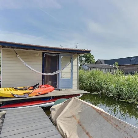 Apartment Woonark Westeinder With Kayaks Close To Schiphol Airport *